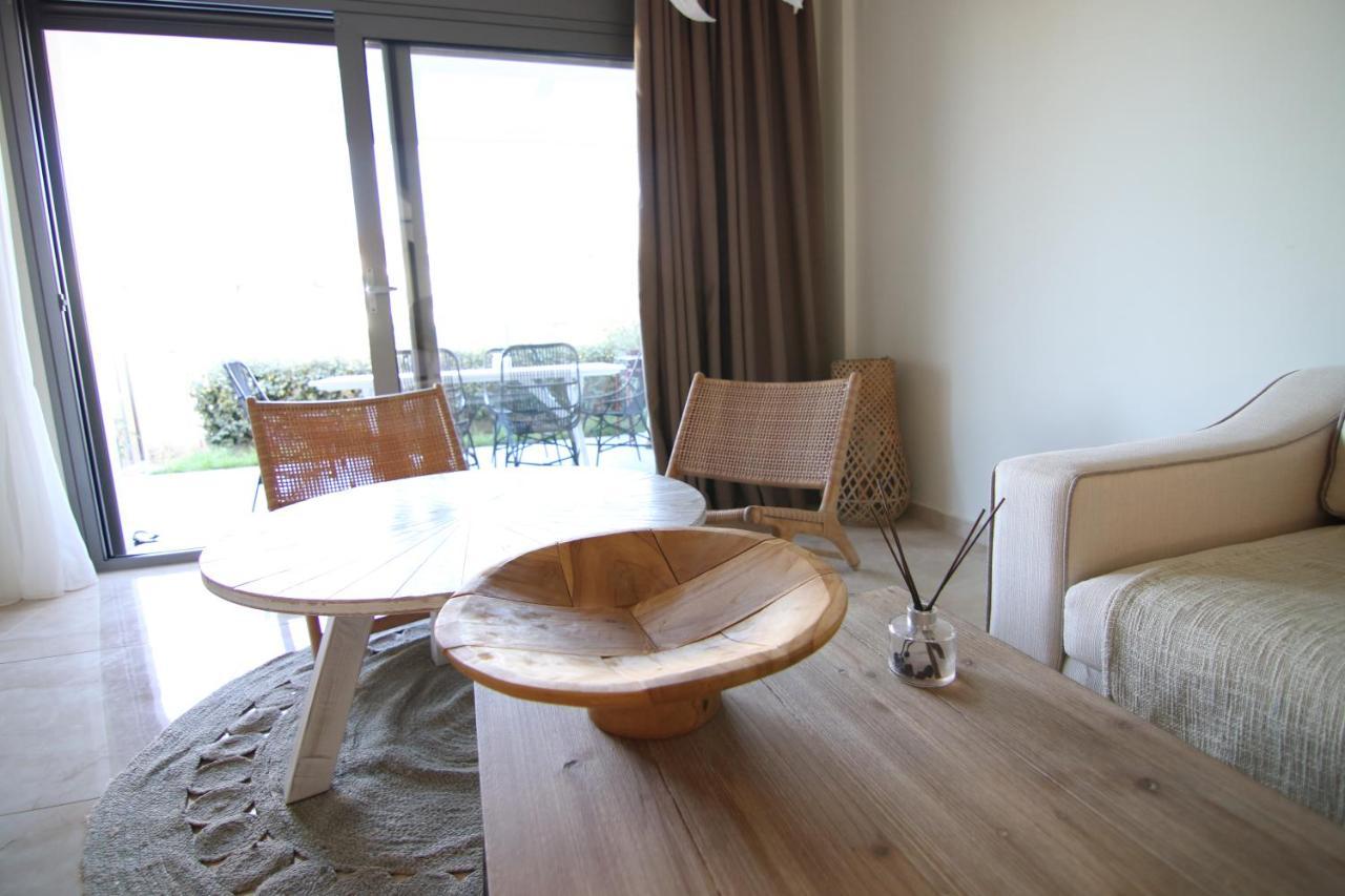 Hanioti Suite Maisonette In Front Of The Sea Eksteriør bilde