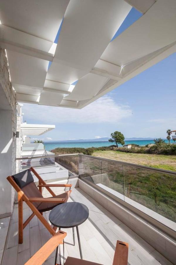Hanioti Suite Maisonette In Front Of The Sea Eksteriør bilde